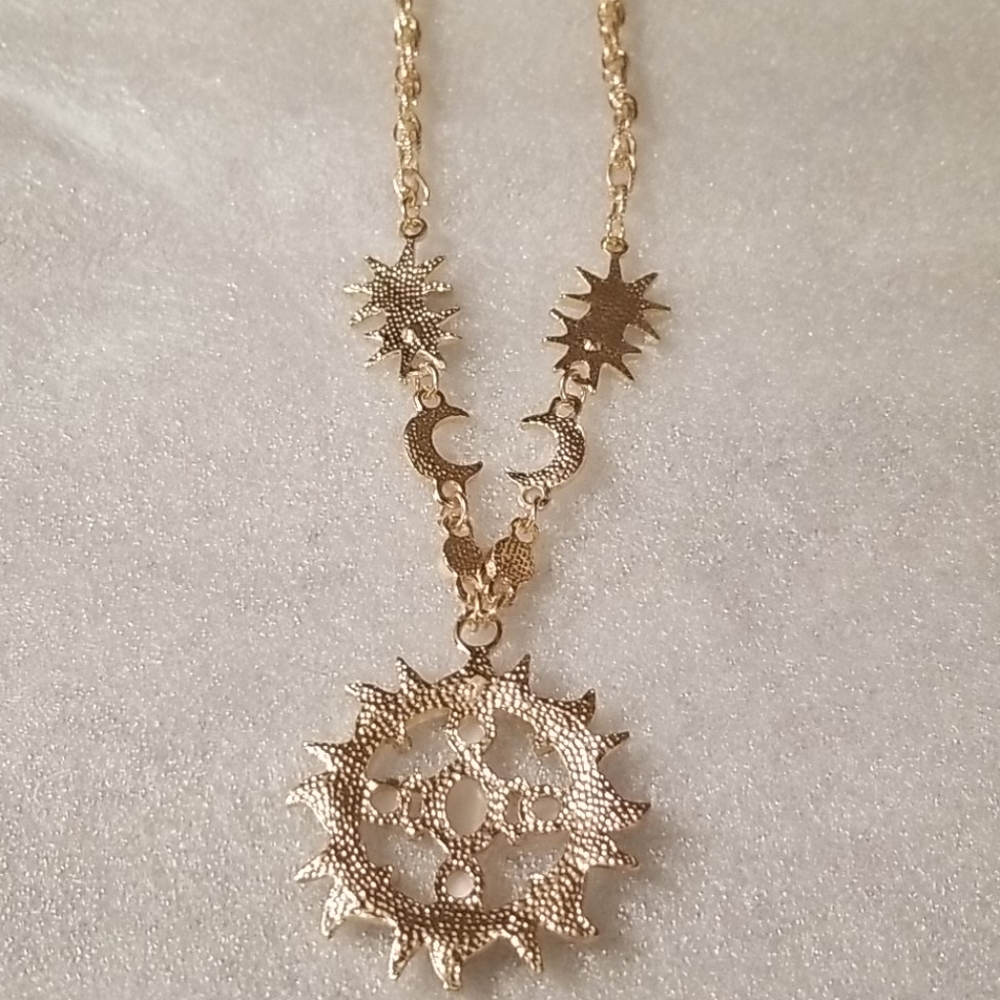 🆕️Sun rhinestone necklace - Picture 3 of 6